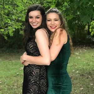 Meet your Posher, Abbie